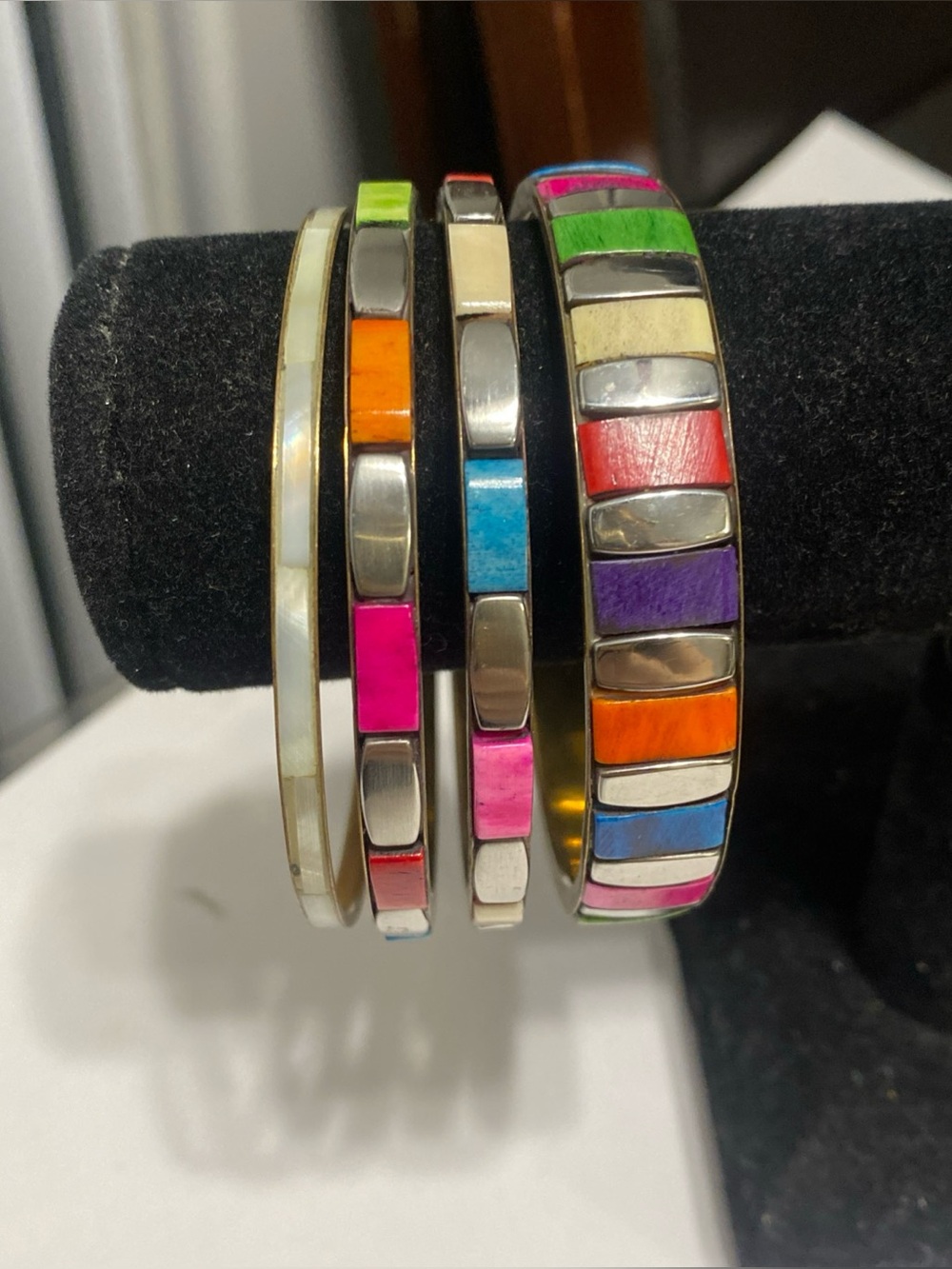Vintage Brass And Colorful Inlay Mosaic  Bangle Bracelets 4 Pieces